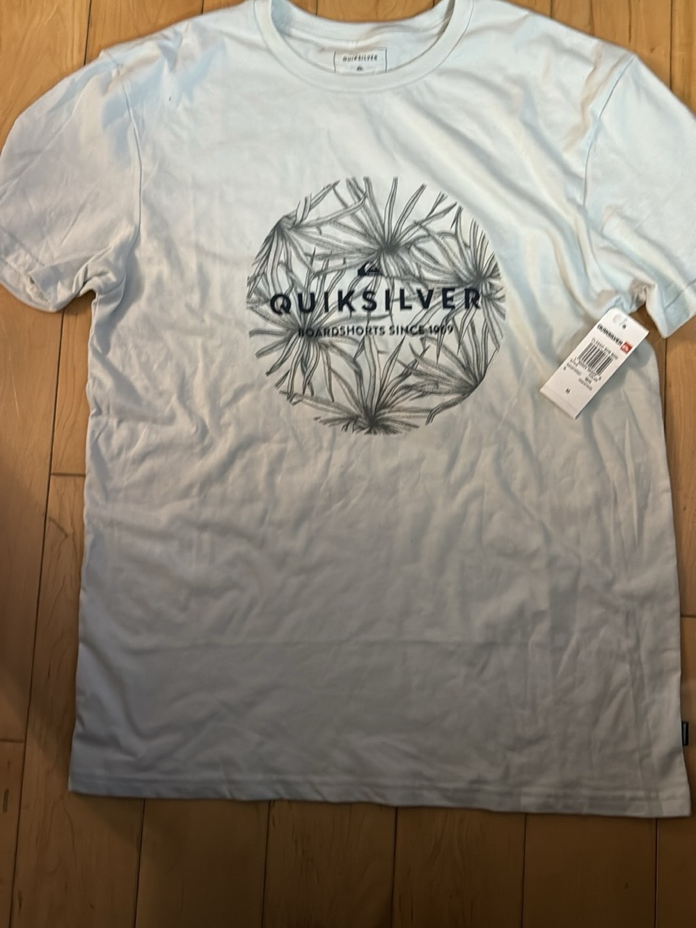 Quiksilver White Short Sleeve Tee with Gray Botanical Logo